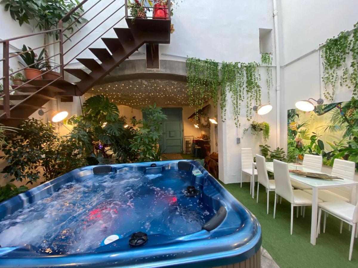 Holiday home Le Des Tontons *